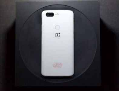 OnePlus为OnePlus5T星球大战版的第37位购买者命名星标